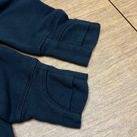 Athleta Girl Black hooded pullover size 8-10 - Picture 3 of 4